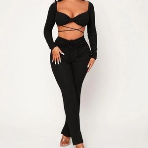 black long sleeve pant set / crop top tie strings and pants adjustable